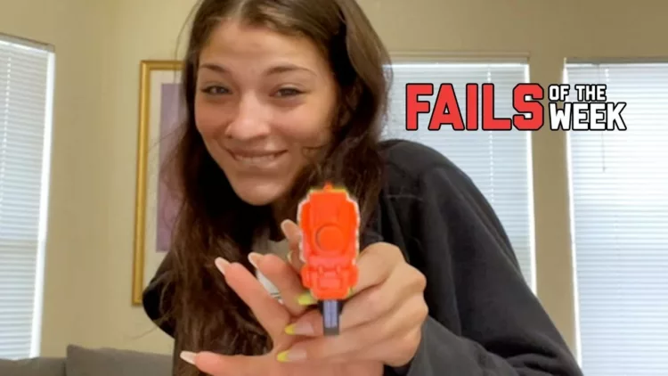 Best Worst Gift Ideas | Fails Of The Week – video